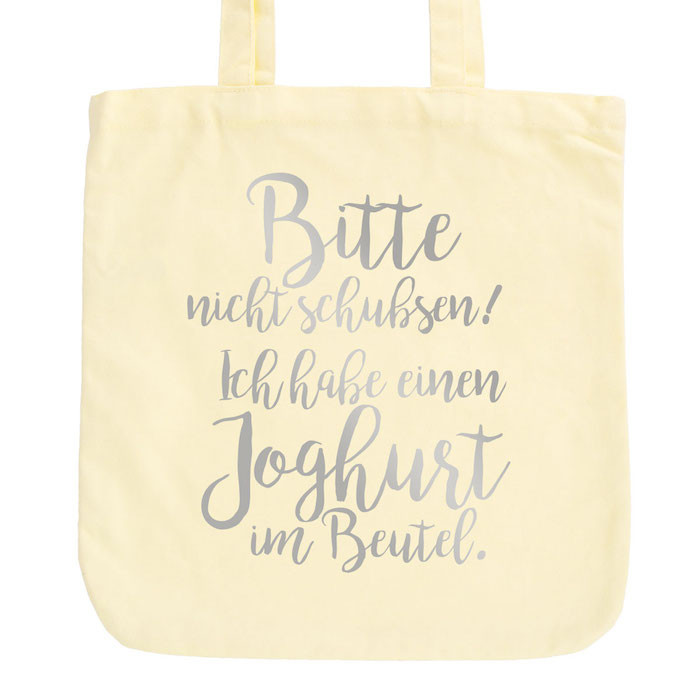 JUNIWORDS Turnbeutel "Bitte nicht schubsen Ich habe einen Joghurt im Beutel." 