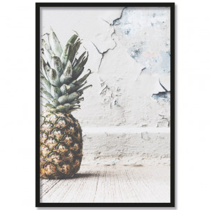 Poster Ananas vor einer Wand