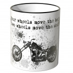 JUNIWORDS Tasse Four wheels move the body, two wheels move the soul.