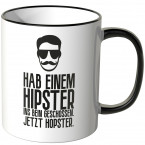 JUNIWORDS Tasse Hab einem Hipster ins Bein geschossen. Jetzt Hopster.