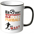 JUNIWORDS Tasse Es gibt wichtigeres als Fußball - Nur was?